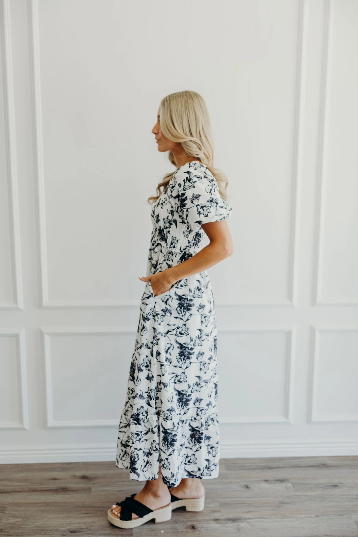 Allis Monochrome Petals Dress