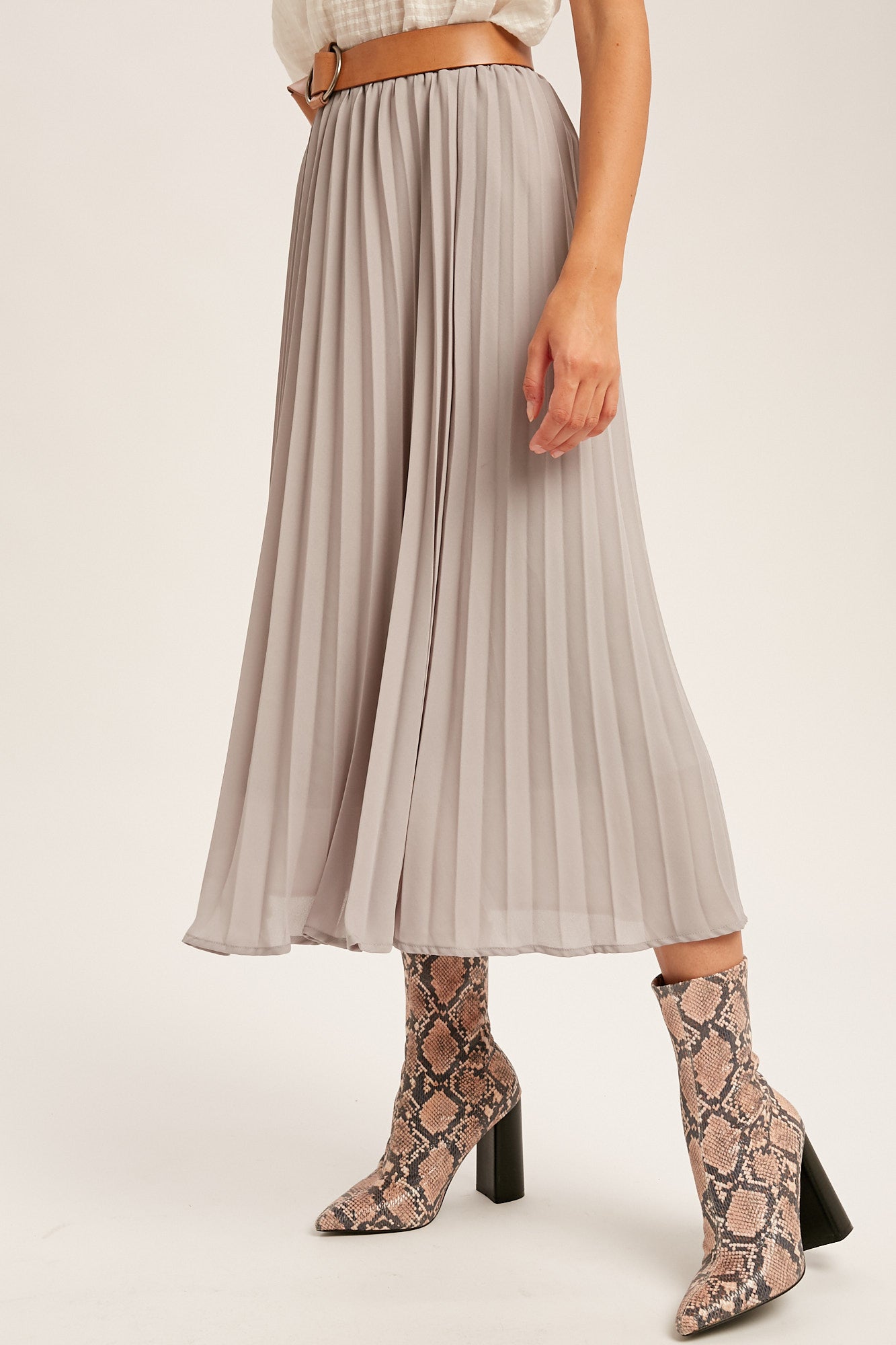 Pleated Chiffon Maxi Skirt in Grey