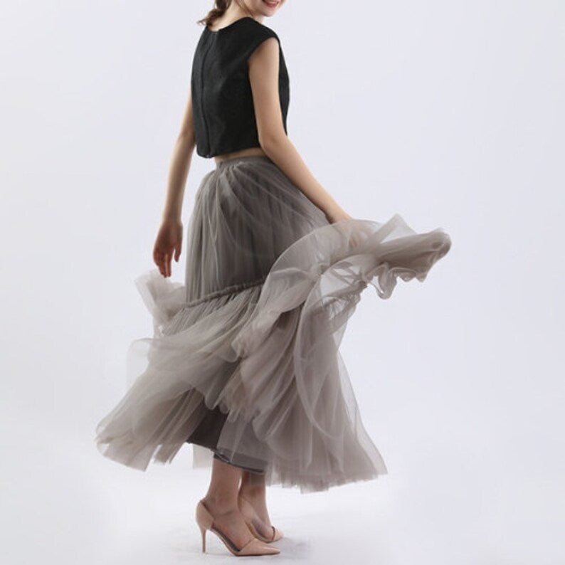 Dahiny Gray Tulle Skirt