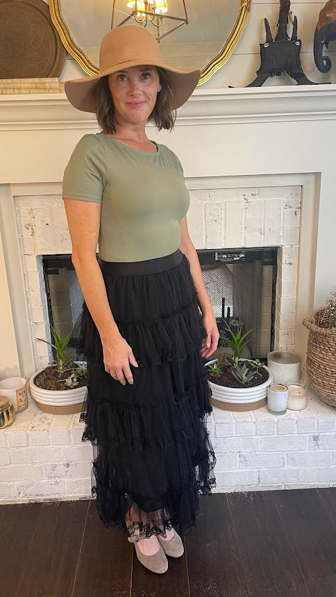 Tulle Tierred maxi Skirt Black