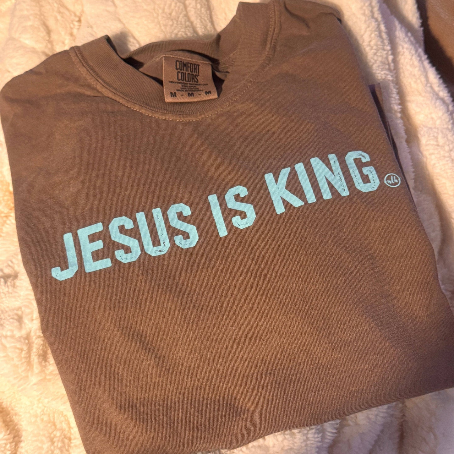 Inspirational Tee- Jesus Is King Esperesso