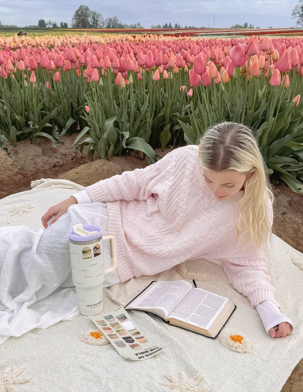 NT Bible 40 oz Tumbler - Cream