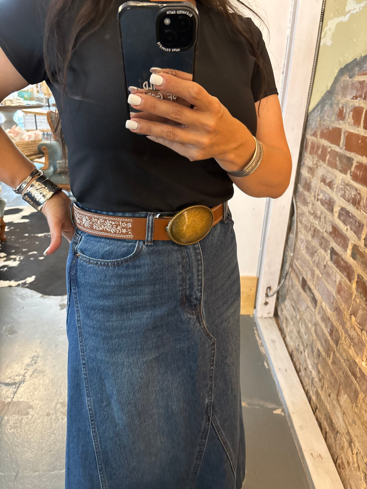 Belt- Vintage Buckle Floral Embroidered