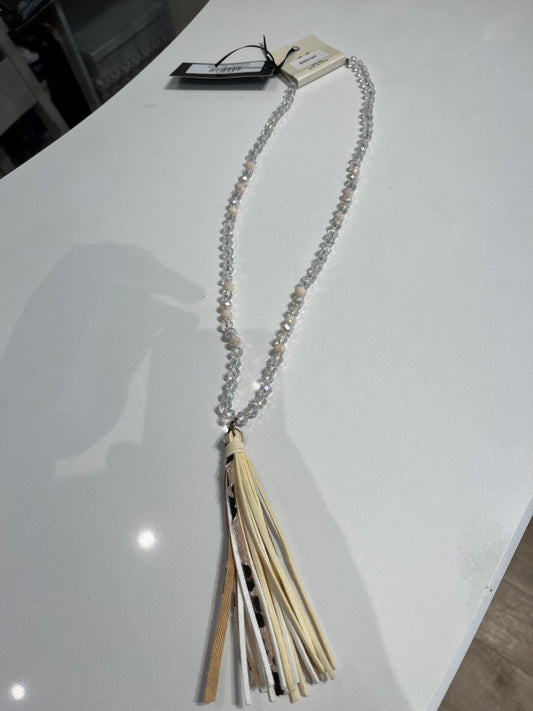No3 Pearl Necklace