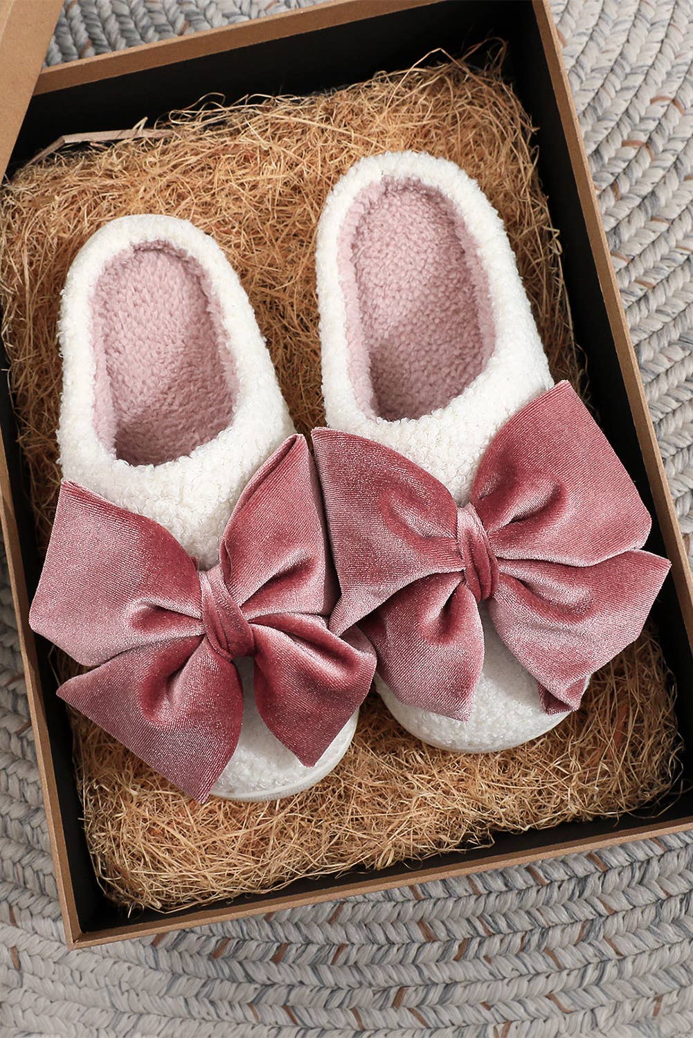 Plush Slippers Pink Bow